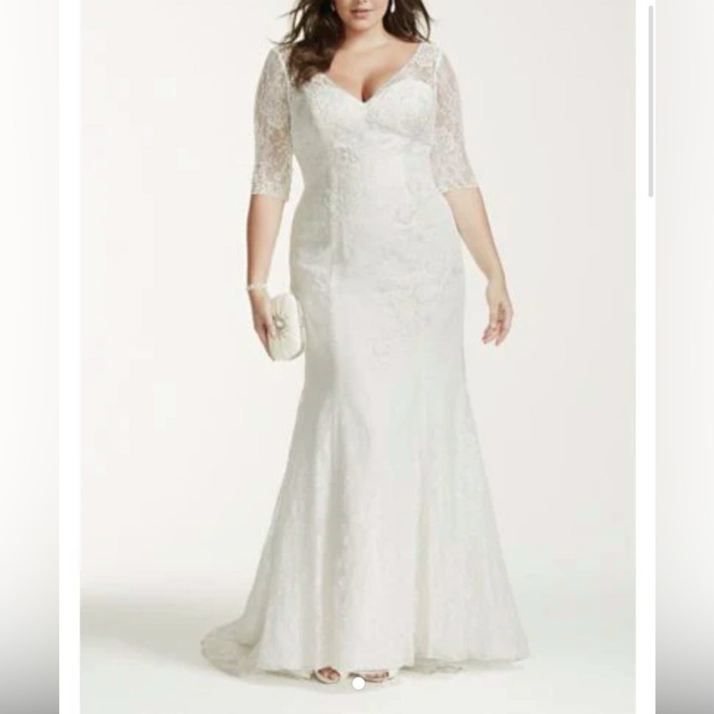 ALL OVER LACE TRUMPET STYLE WEDDING DRESS Sz 26W DAVID’S BRIDAL